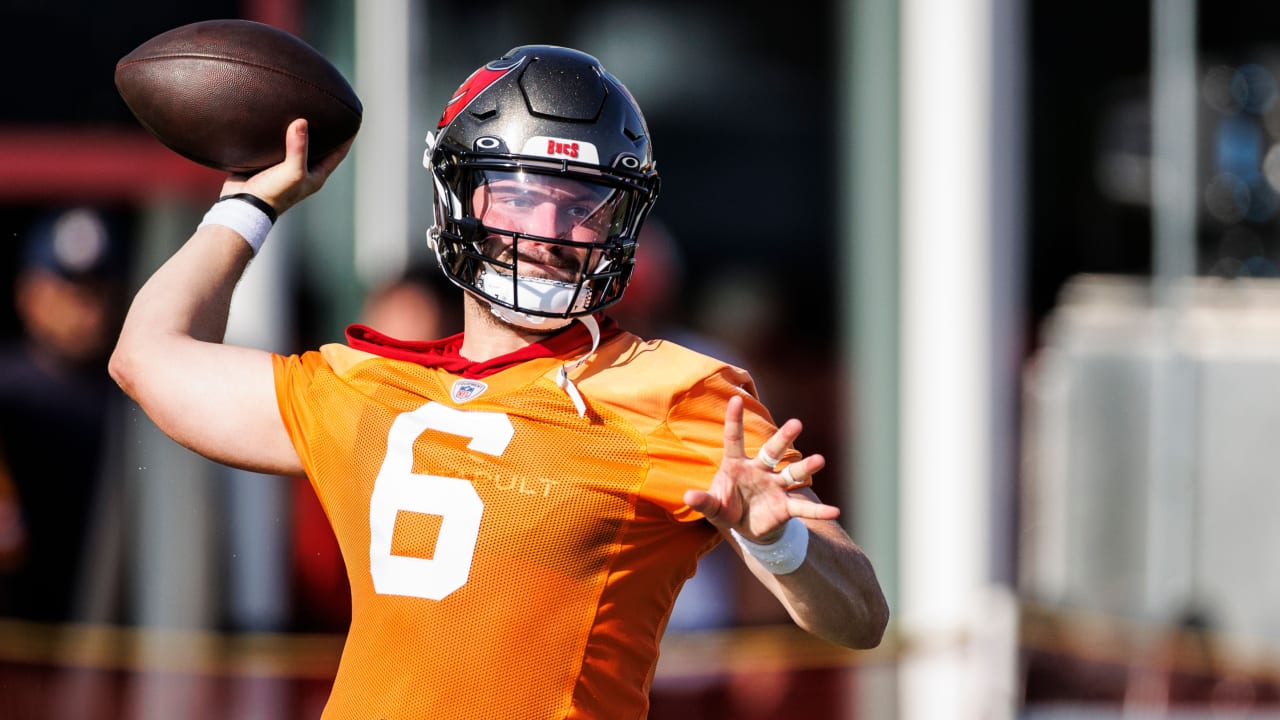 'Inside Training Camp Live' Buzz: Buccaneers QB Baker Mayfield to