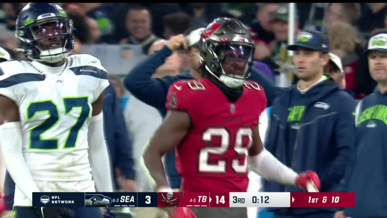 Rachaad White Every Run and Catch vs Chicago Bears, 2023 Week 2