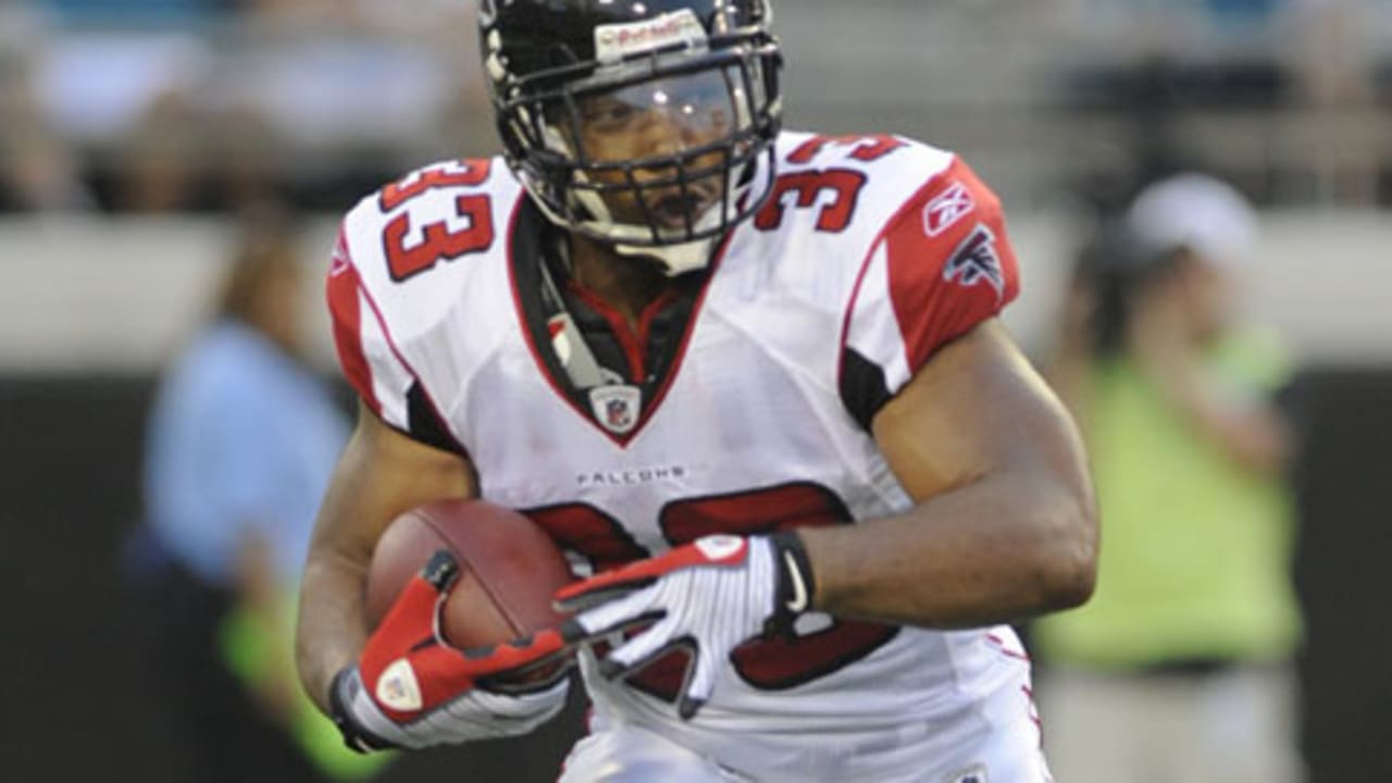 Michael Turner  Football helmets, Football, Atlanta falcons