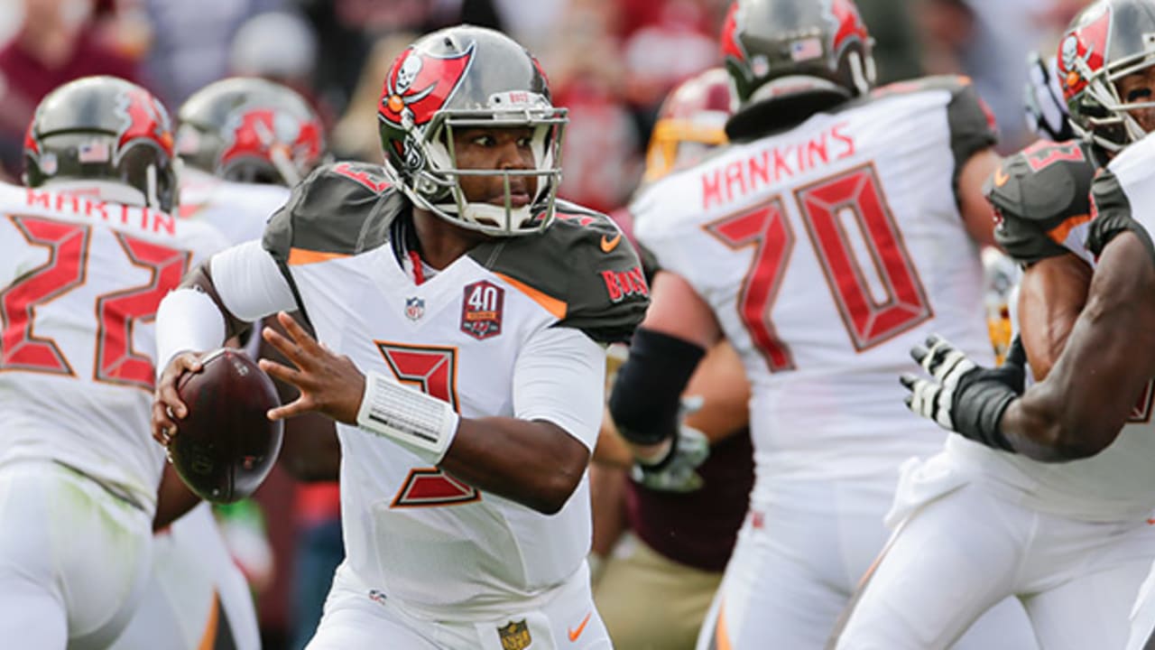 Redskins Defeat Buccaneers, 31-30, In Week 7