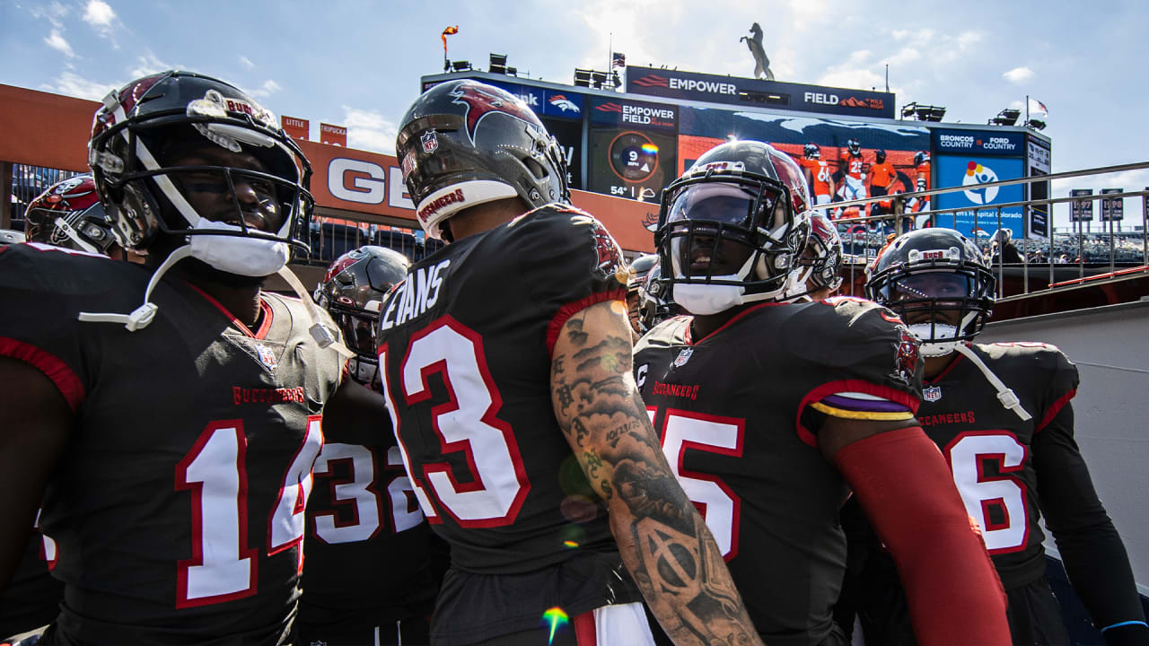 Final Score - Buccaneers Defeat Broncos 28-10 in Week Three