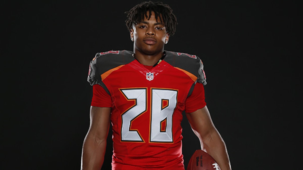 vernon hargreaves color rush jersey
