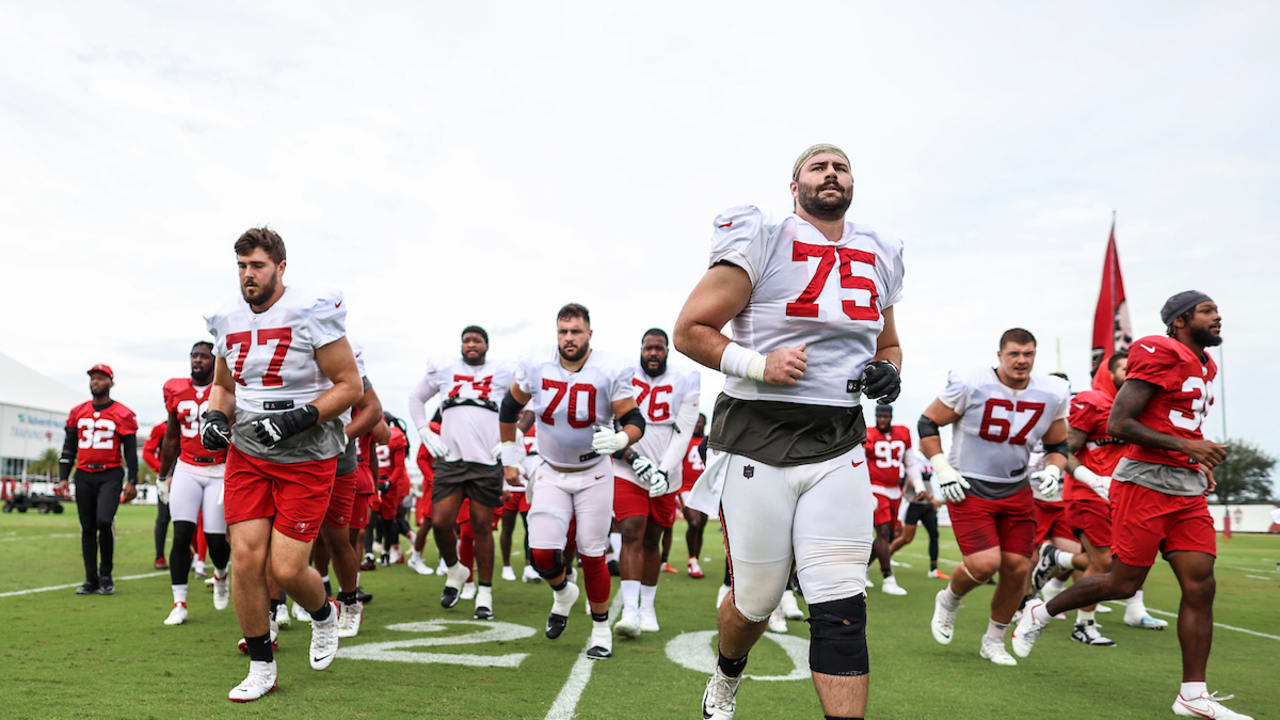 Top Pictures From Bucs Practice, Oct. 12 | Steelers Week