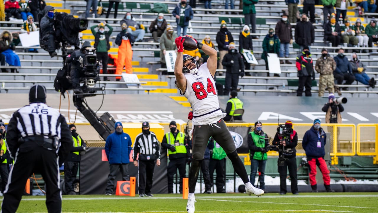 Cameron Brate on Scoring in the Red Zone