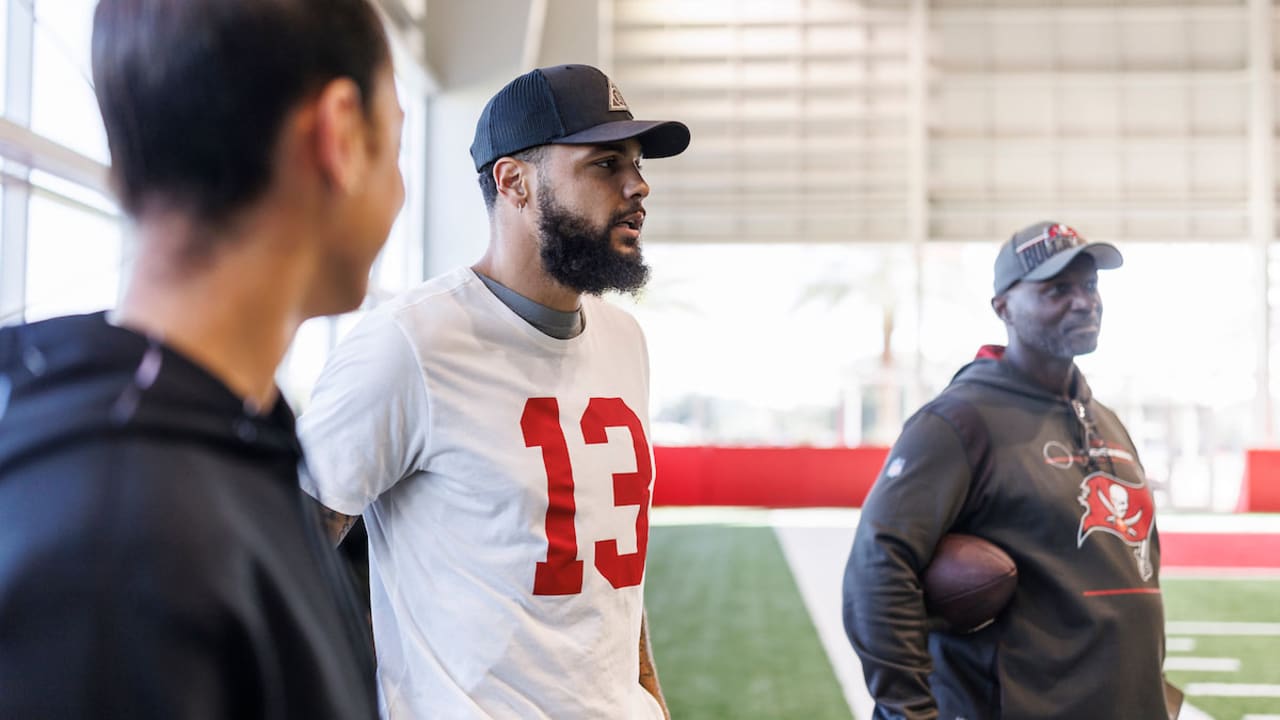 Photos from Bucs Walkthrough - October 24