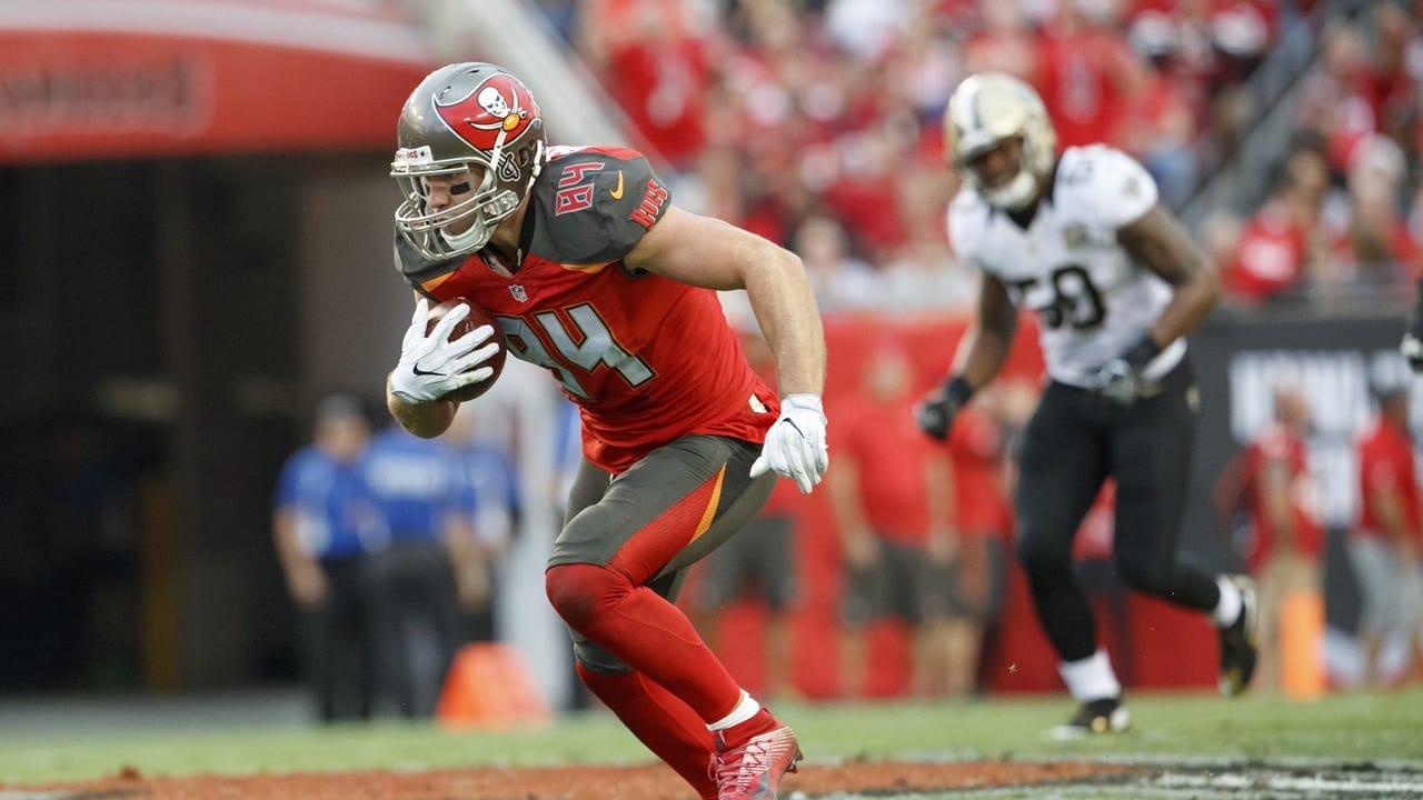 Photos Buccaneers Tight End Roster