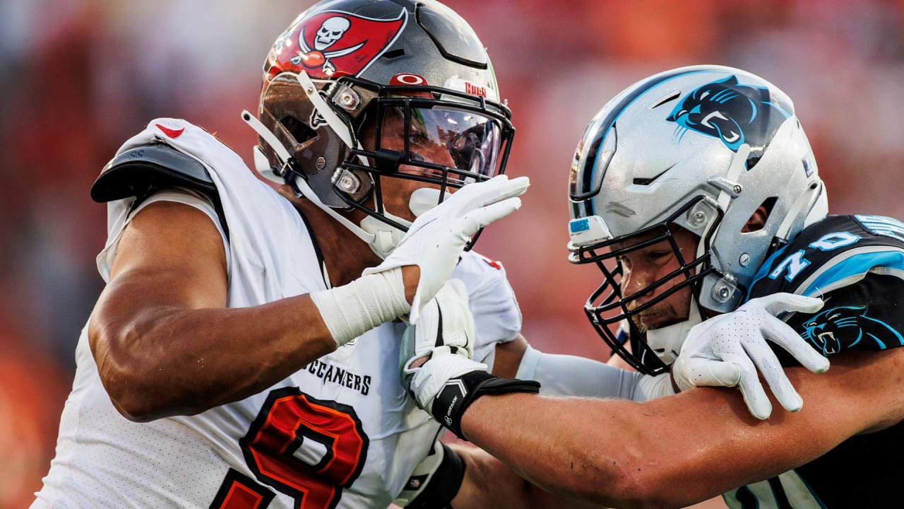 Panthers vs. Buccaneers Week 18 Top Images