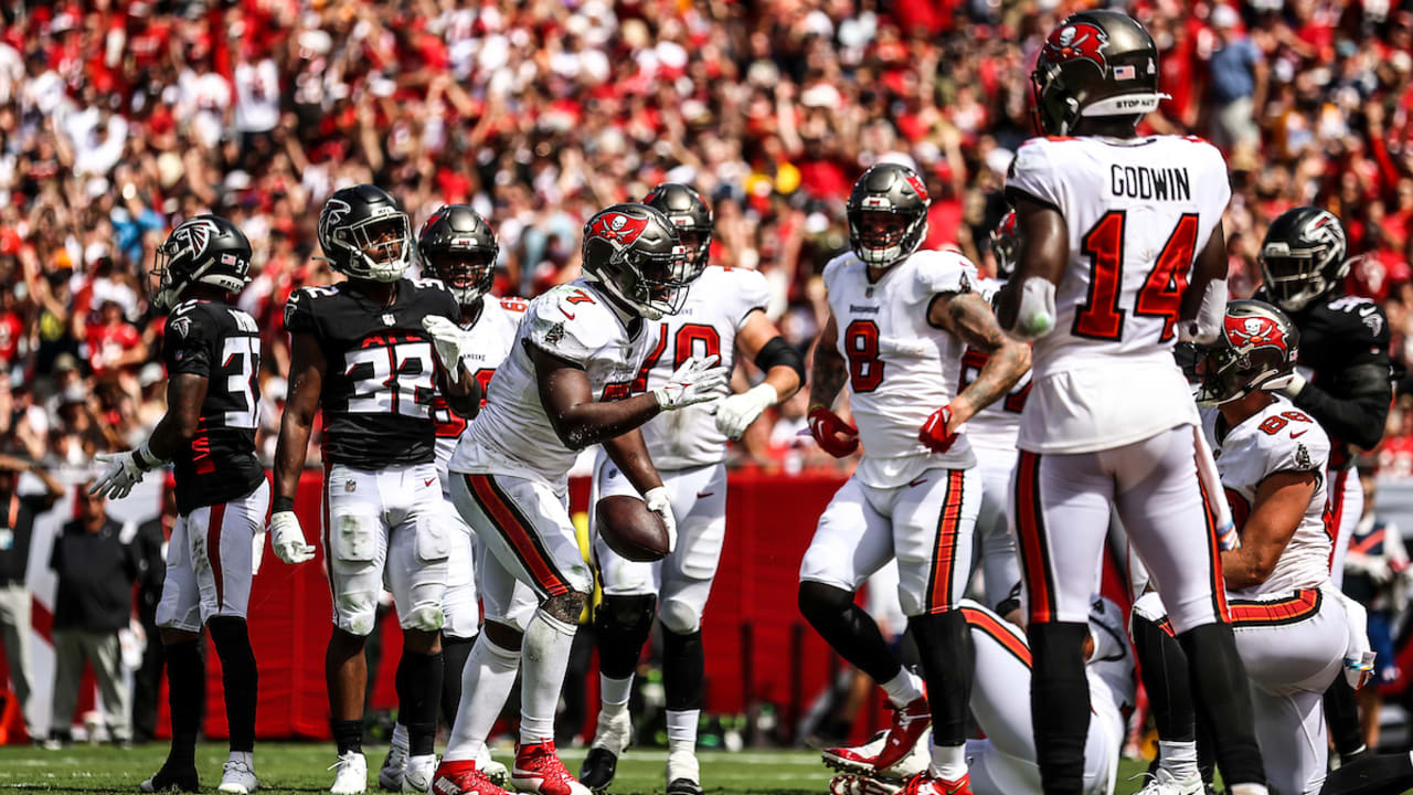 Falcons demolish hapless Buccaneers 56-14