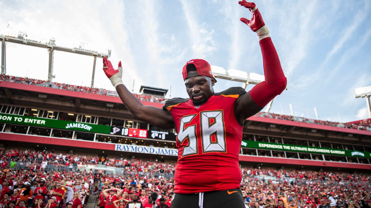 December 29, 2019: Tampa Bay Buccaneers linebacker Shaquil Barrett (58)  looks on during the NFL game between the Atlanta Falcons and the Tampa Bay  Buccaneers held at Raymond James Stadium in Tampa