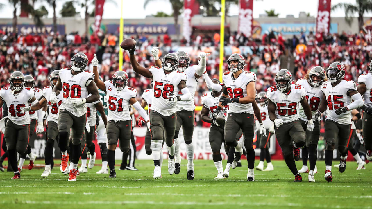 Tampa Bay to Face Either Arizona Cardinals or Los Angeles Rams in  Divisional Round at Home