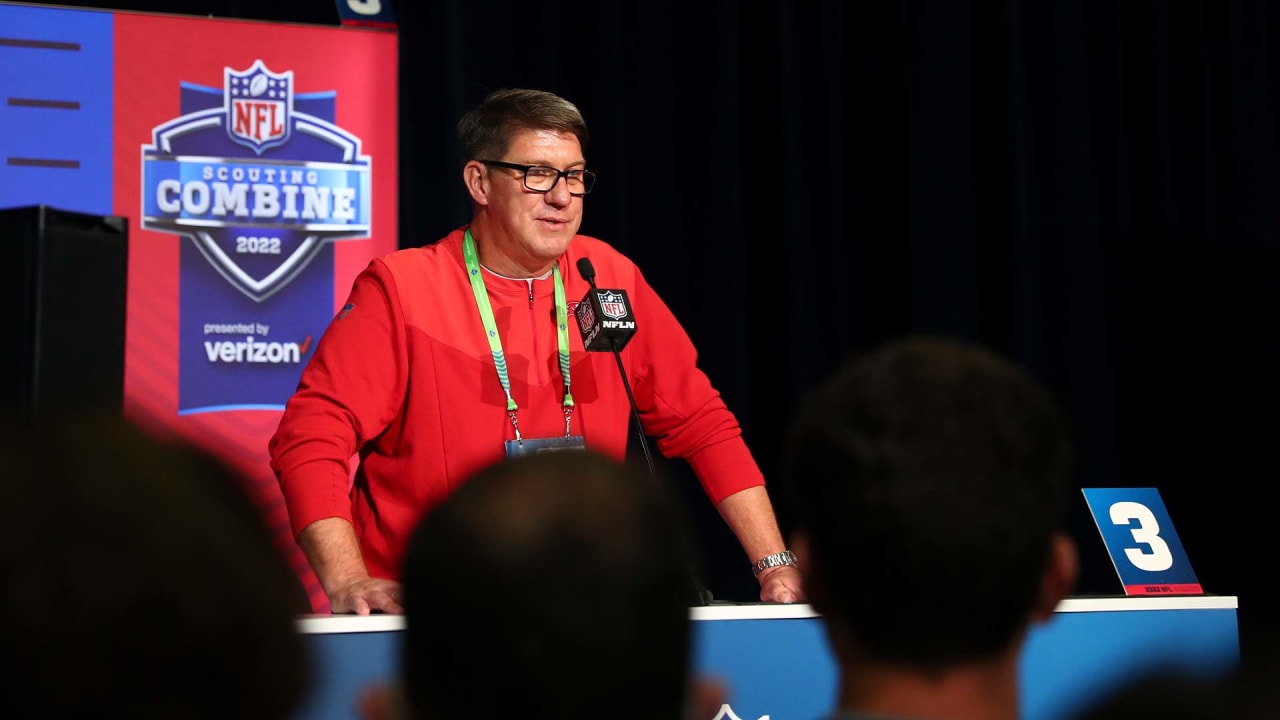 Who Will Be the Bucs Next QB & Behind the Scenes of the Combine | Below the Surface