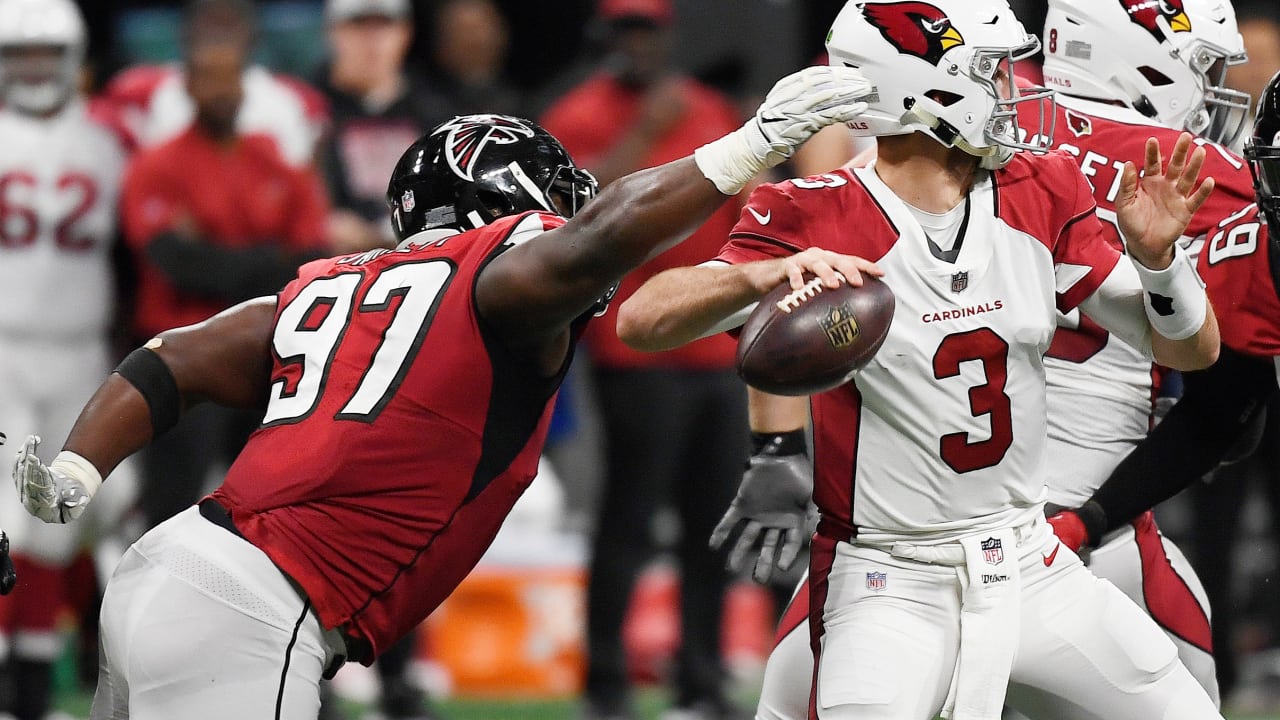 Atlanta Falcons defensive tackle Grady Jarrett agrees to a three