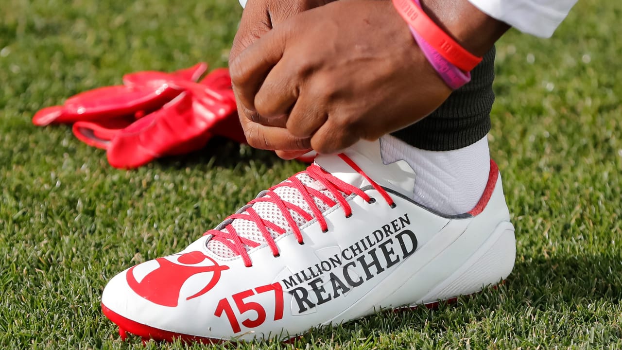 51 Buccaneers Will Wear their Hearts on their Cleats for the NFL’s My