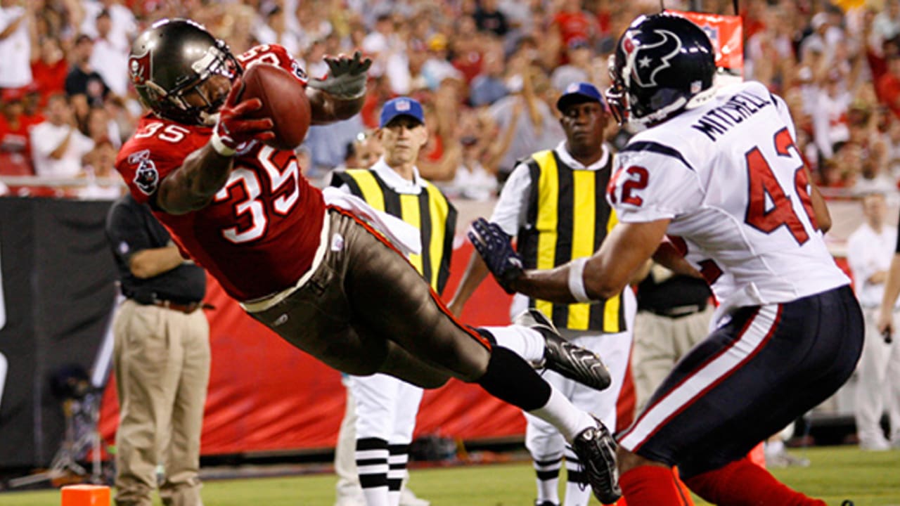 NFL Scores Week 10, Texans Vs. Buccaneers: Arian Foster Leads Rout