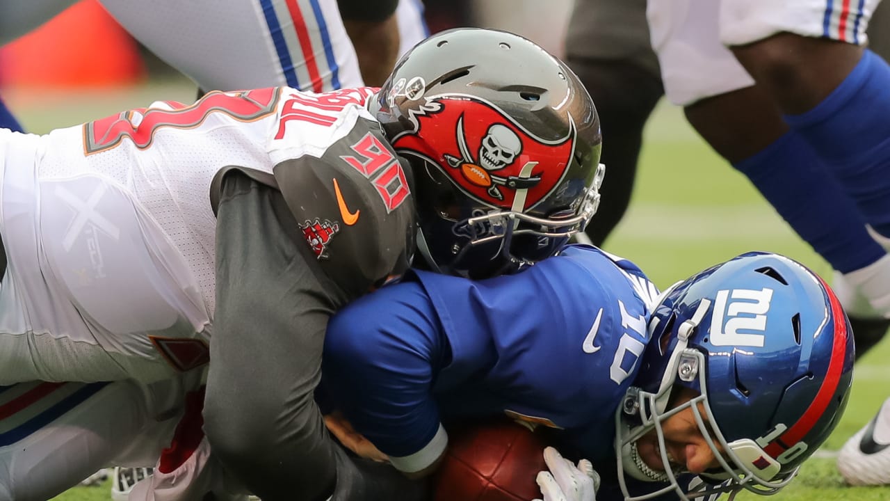 Buccaneers Vs. Giants - Week 11 Game Photos