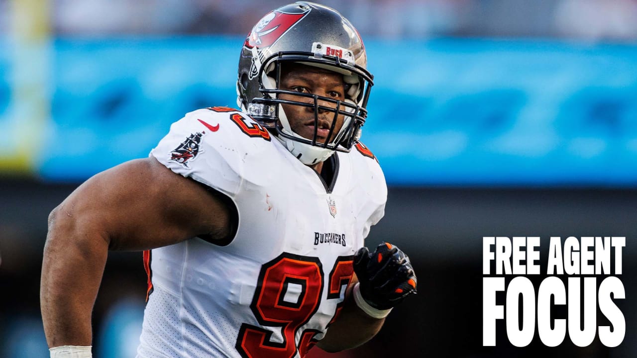 2022 Buccaneers Free Agent Focus: Ndamukong Suh - Vimarsana News