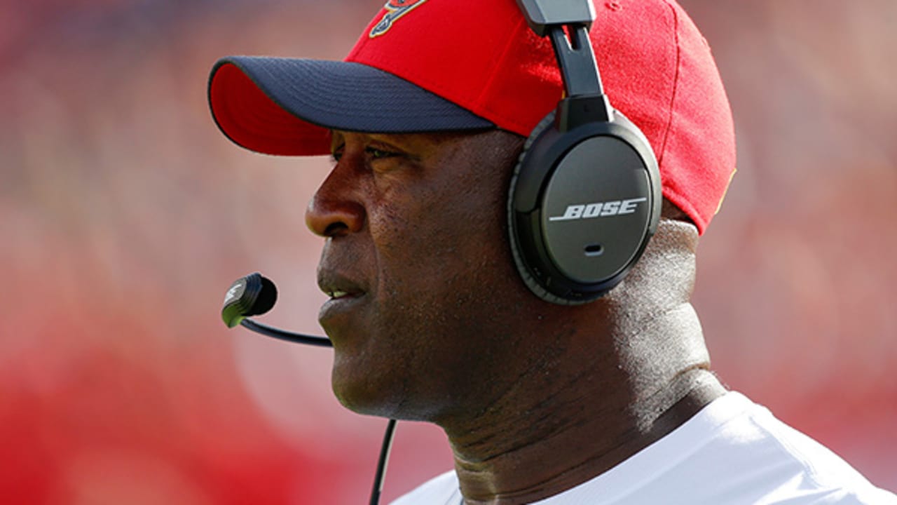 Coach Smith Recaps Bucs vs. Bears