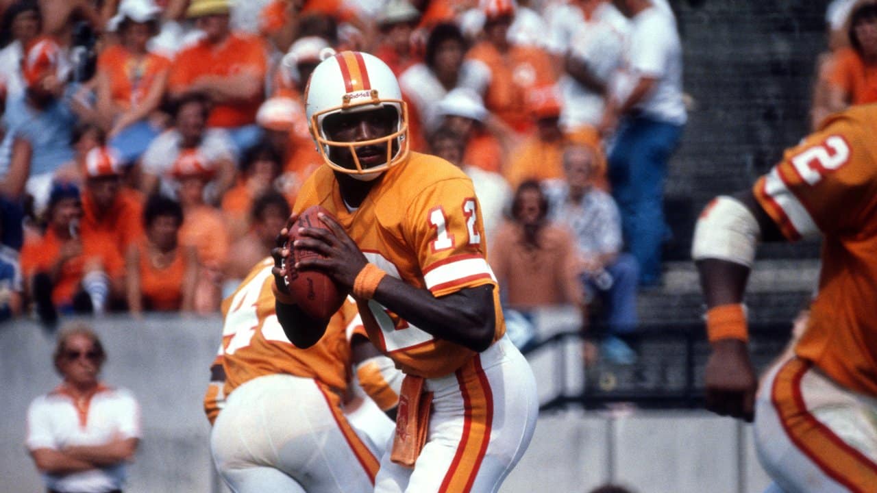 1980 Tampa Bay Buccaneers QB Doug Williams Scramble VS Cardinals