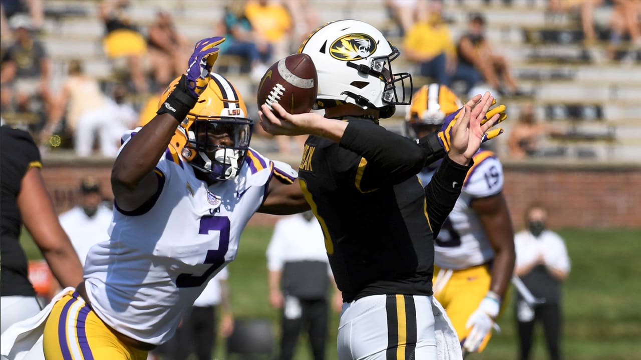 Tampa Bay Buccaneers pick LSU's Andre Anthony in 2022 NFL Draft