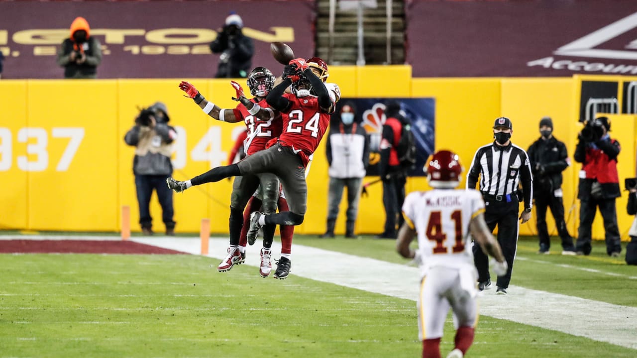 Tampa Bay Buccaneers defeat the Washington Football Team in a wild