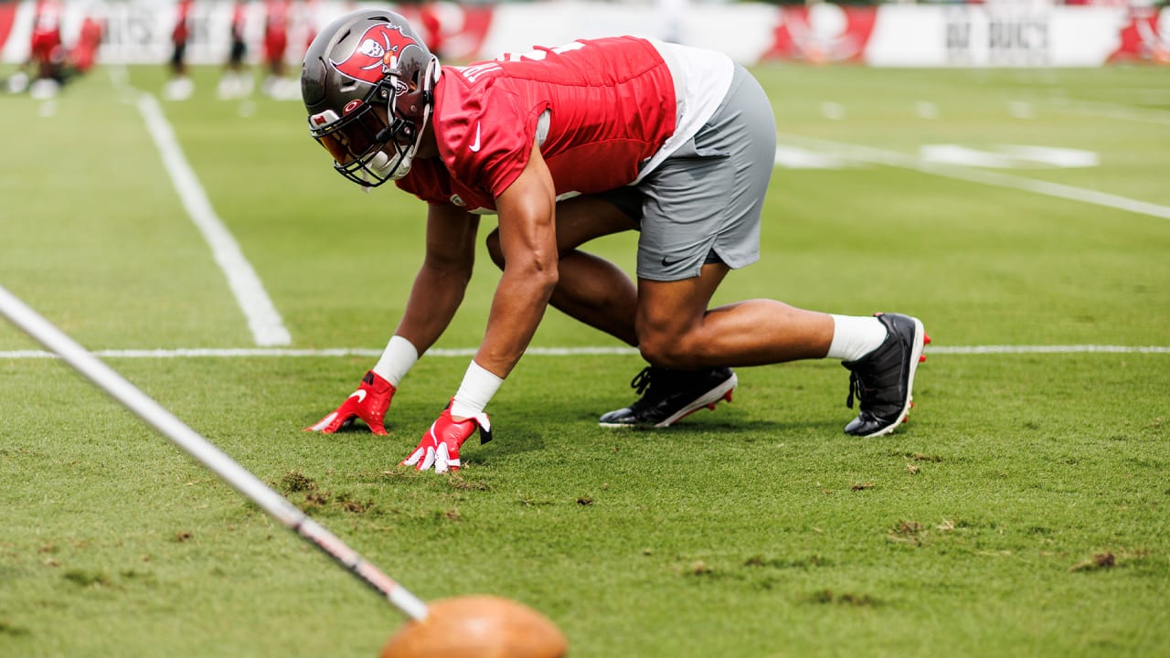 Bucs Pass Rusher Tryon-Shoyinka Ready To Break Out