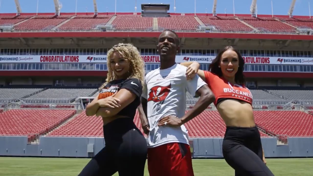 Let's hear it for your - Tampa Bay Buccaneers Cheerleaders