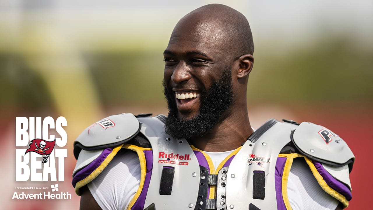 Forever LSU: Leonard Fournette seen wearing LSU shoulder pads