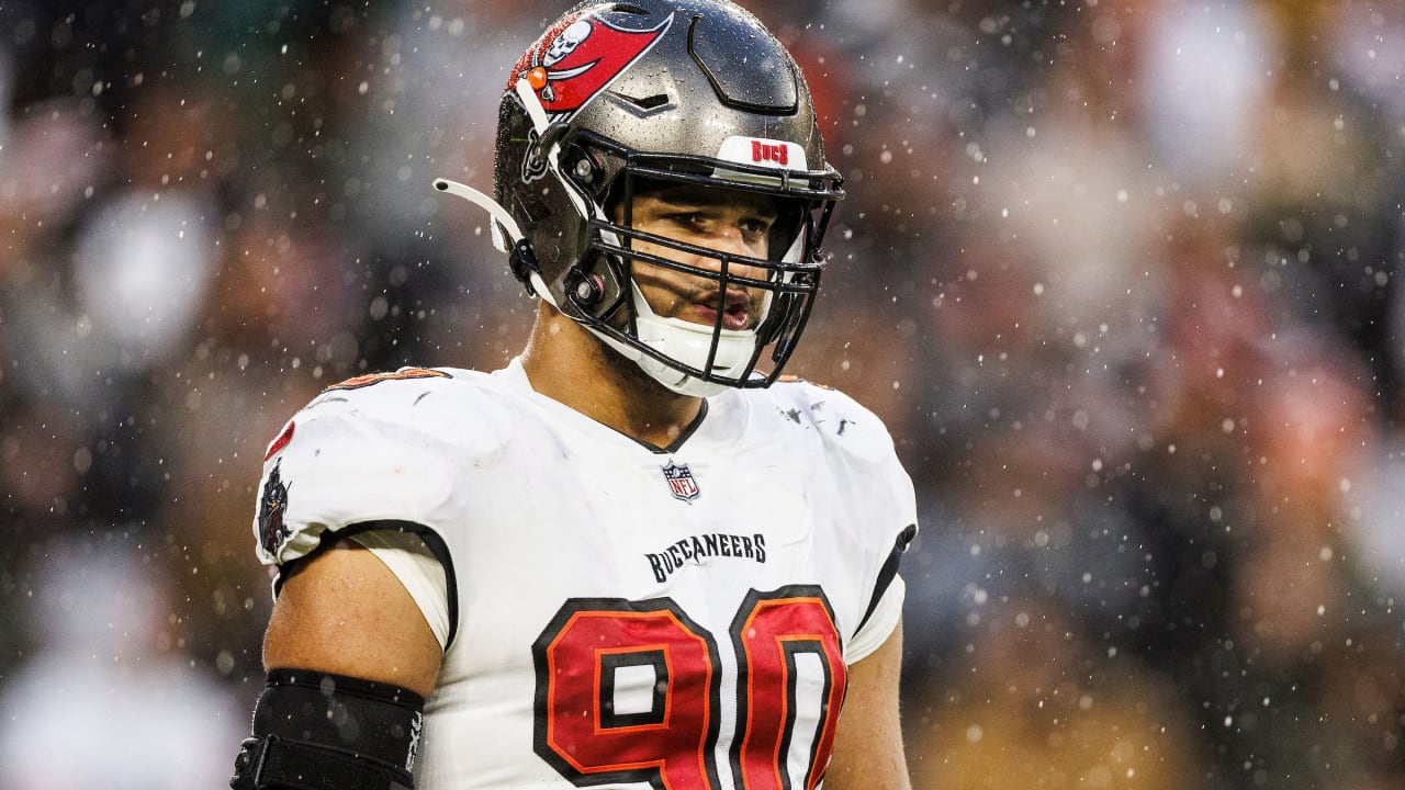 PFF lists Bucs among most improved defensive lines after draft