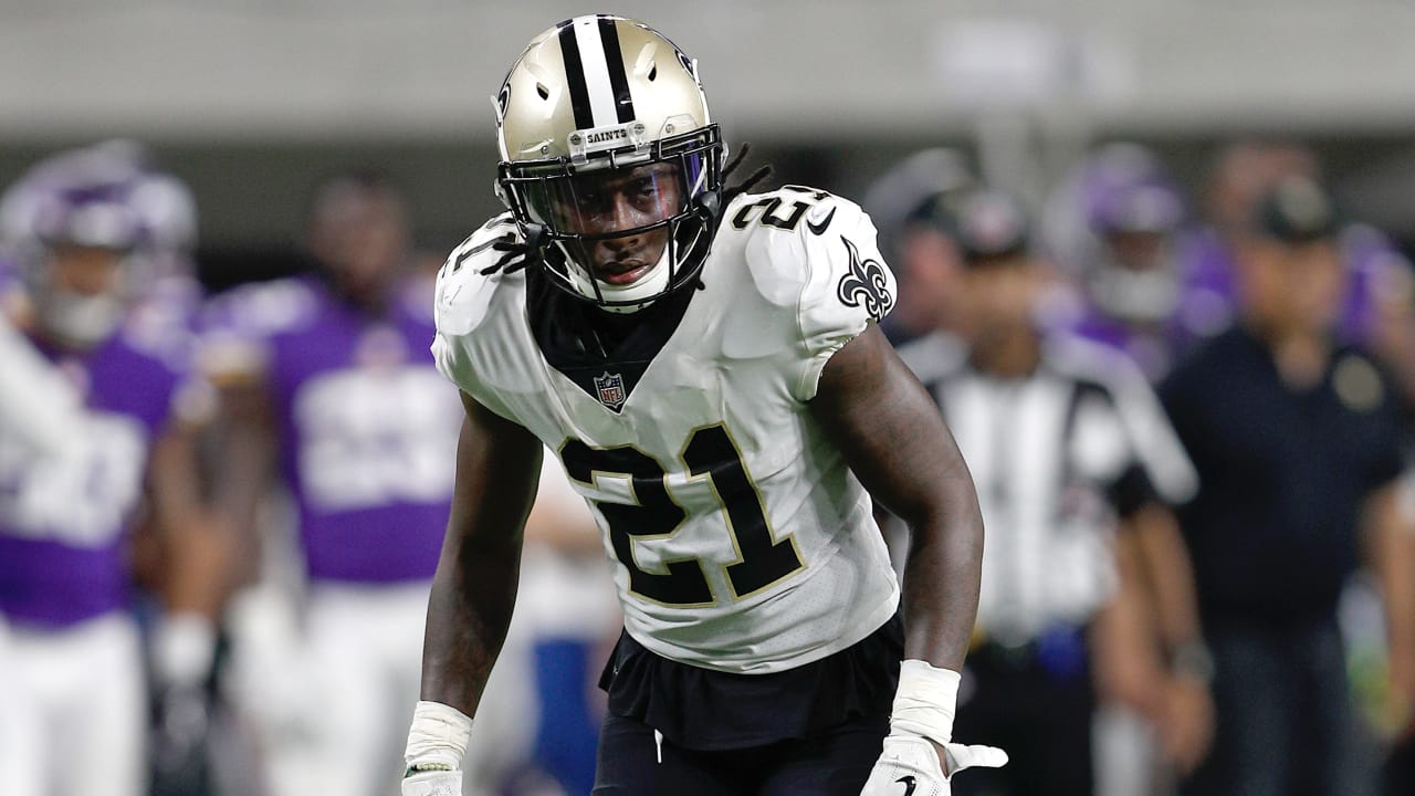 Bucs Claim CB De'Vante Harris from Saints