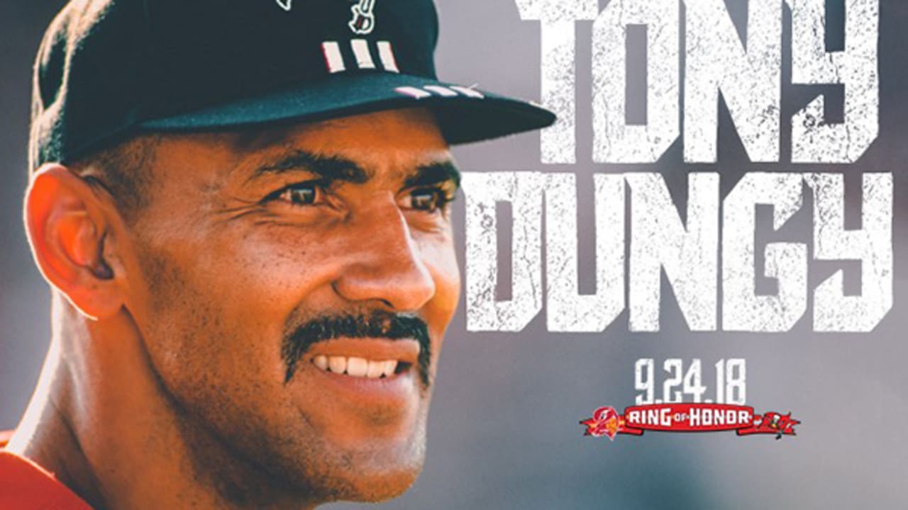 Trailblazing success carries Dungy to Hall of Fame