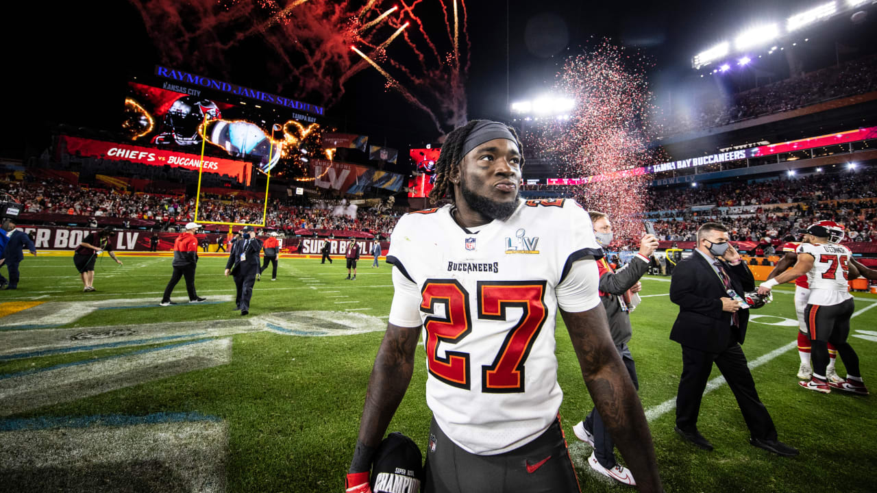 NFL free agency: Former Bucs RB Ronald Jones visiting Chiefs