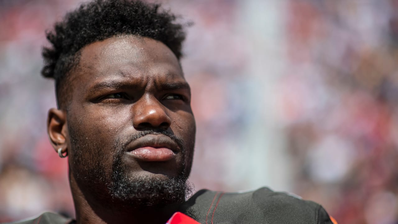 Buccaneers to attempt title defense without Antonio Brown after in-game  outburst 