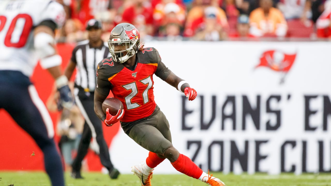 Ryan Jensen is Bucs bounce back player for 2019 - Bucs Nation