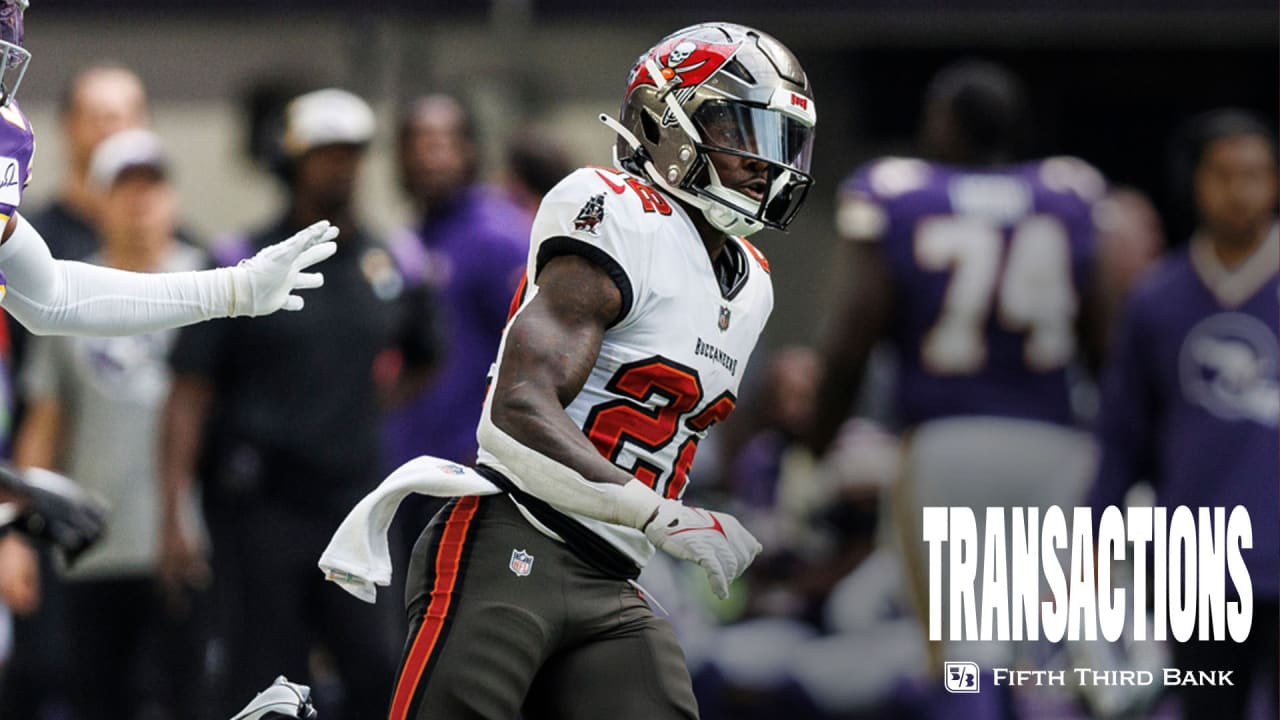Bucs Activate RB Chase Edmonds Ahead of TNF vs. Bills - Vimarsana News