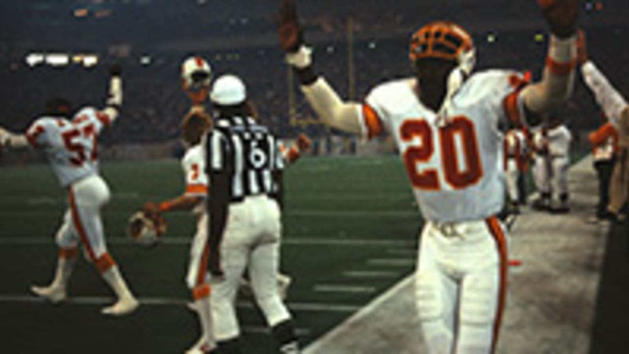 Today in Pro Football History: 1995: Bengals Rally to Tie Score but Browns  Prevail in Overtime