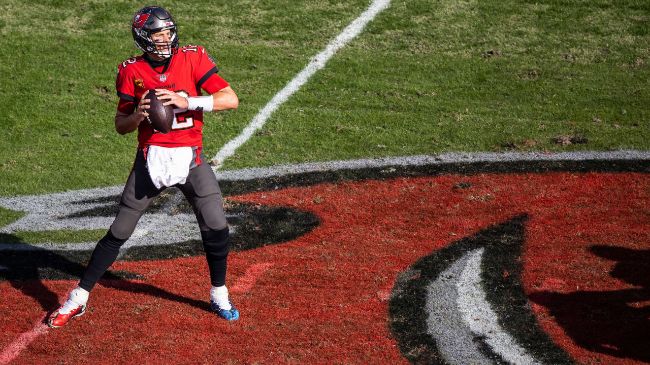 An Interview with Tampa Bay Bucs TE Cameron Brate on what life is like with  new QB Tom Brady