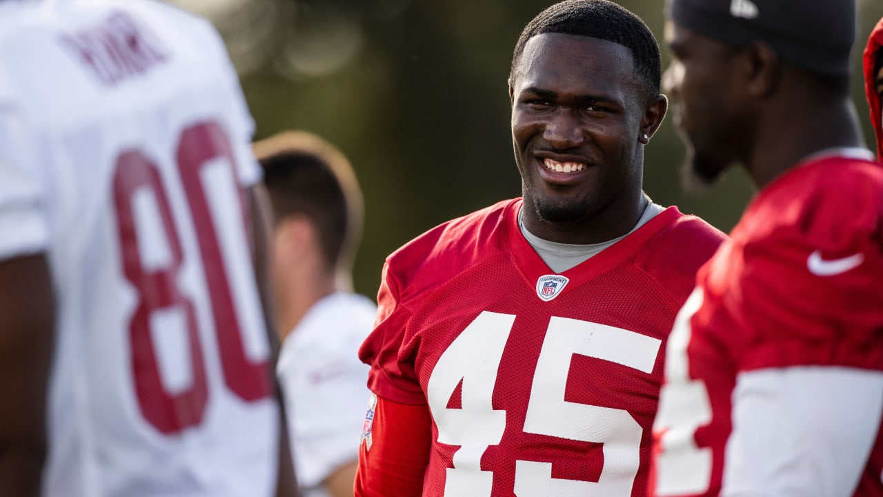 Time for Bucs linebacker Devin White to make a bigger splash