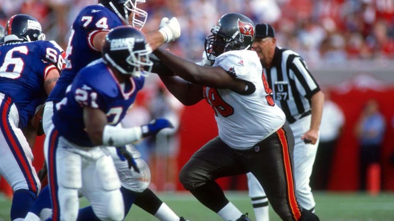 Top 10 Tuesday: Bucs Career Sack Leaders