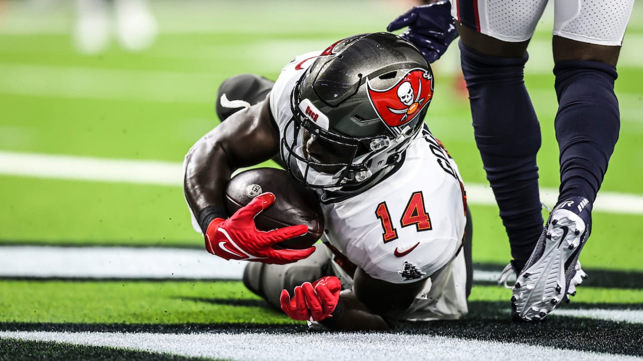 Tom Brady Throws Clutch TD to Chris Godwin Bucs vs. Texans Highlights