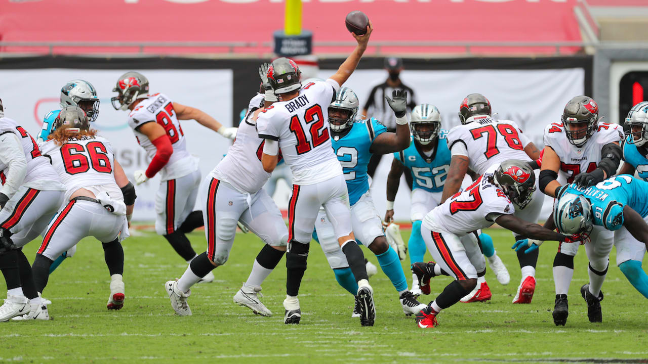 Bucs-Panthers live updates: Tampa Bay wins home opener, 31-17