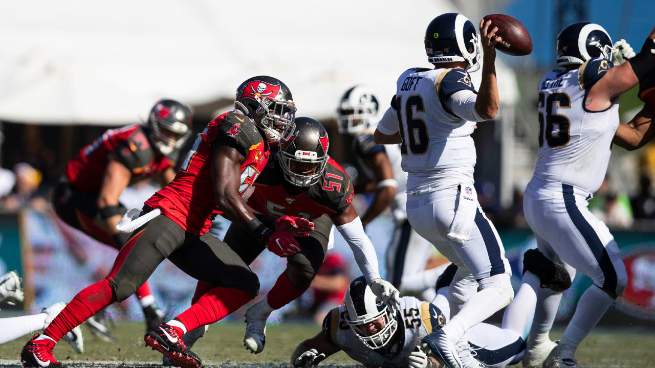 Lavonte David cements his place among legendary Bucs linebackers