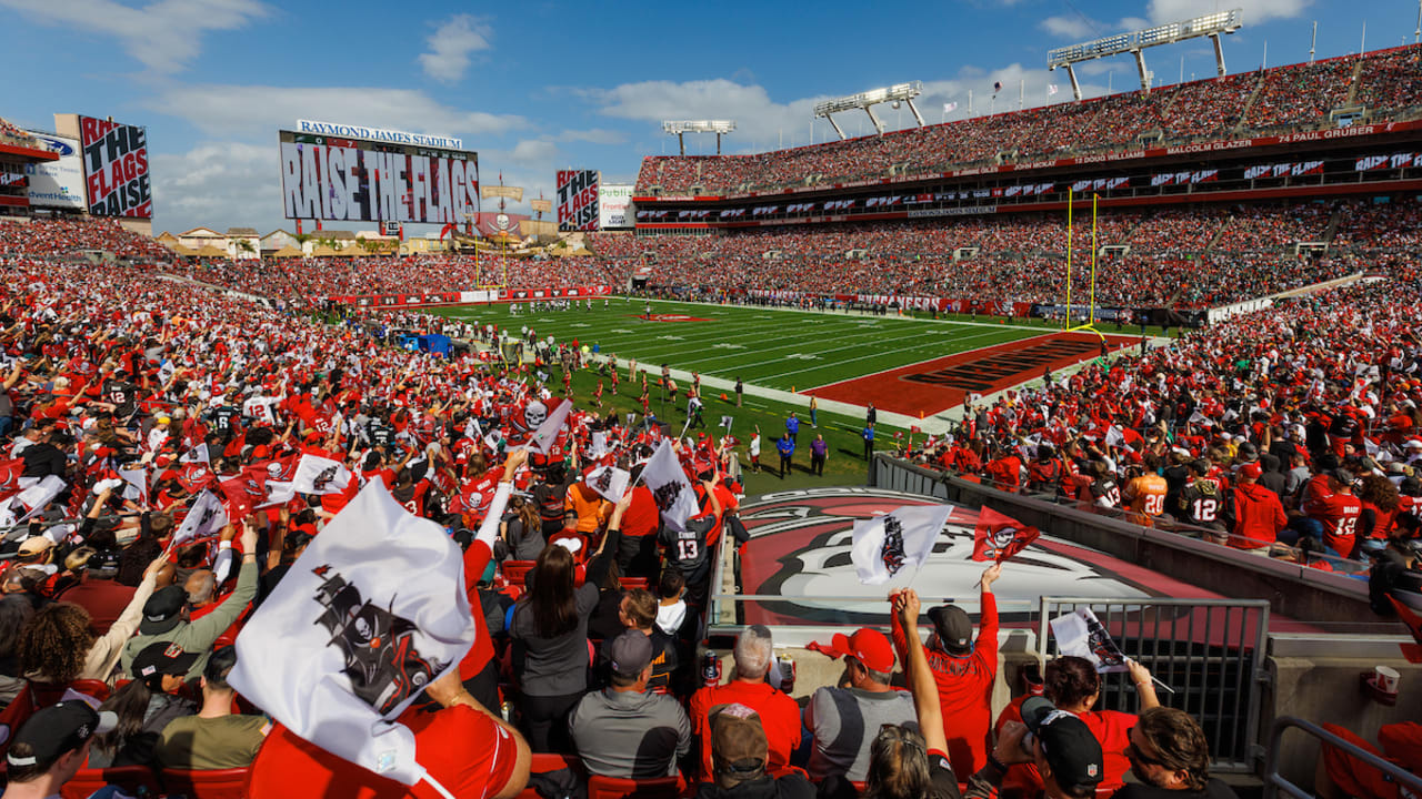 Tampa Bay Buccaneers voted No. 1 in customer service