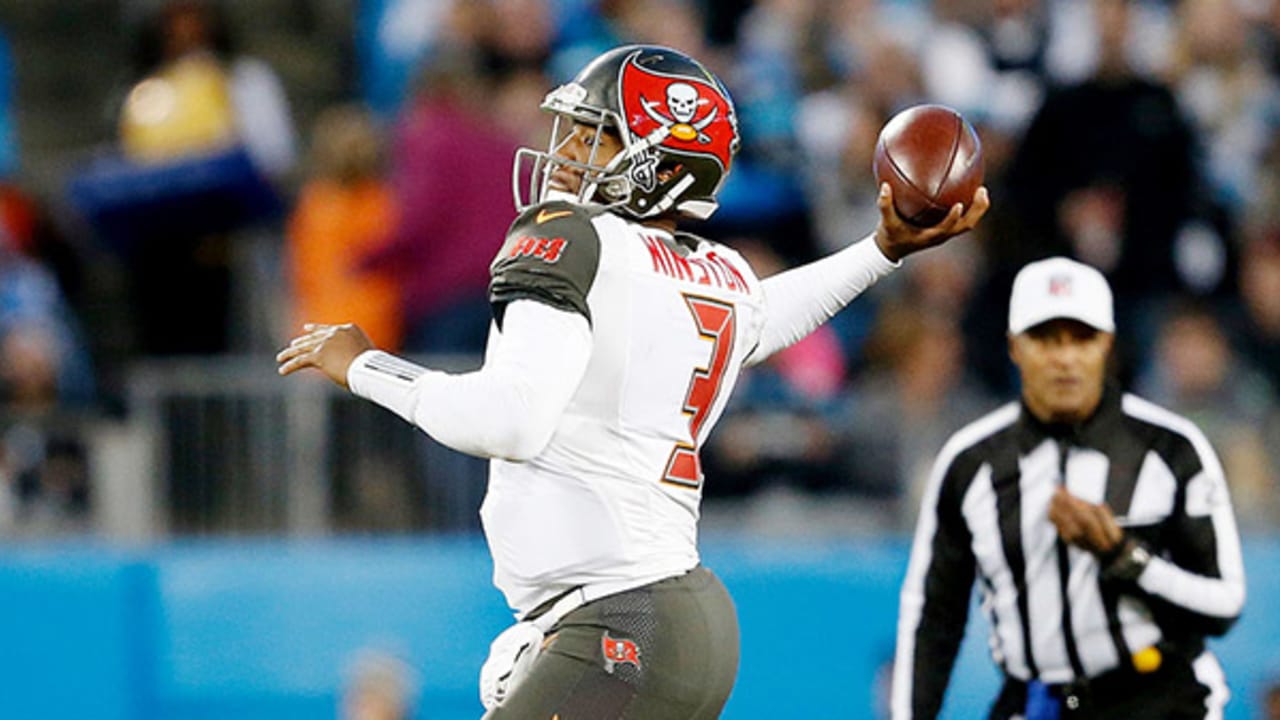 Highlights: Buccaneers Vs. Panthers, Week 17