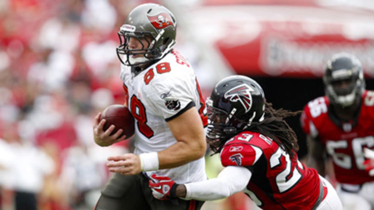 Luke Stocker appears set to carve out big roles as a fullback and tight end  - The Falcoholic