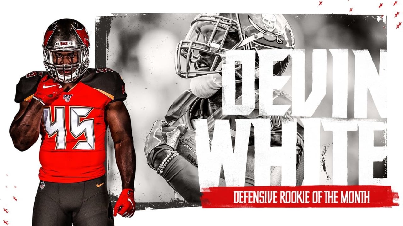 Bucs' Devin White wins consecutive NFL Defensive Rookie awards