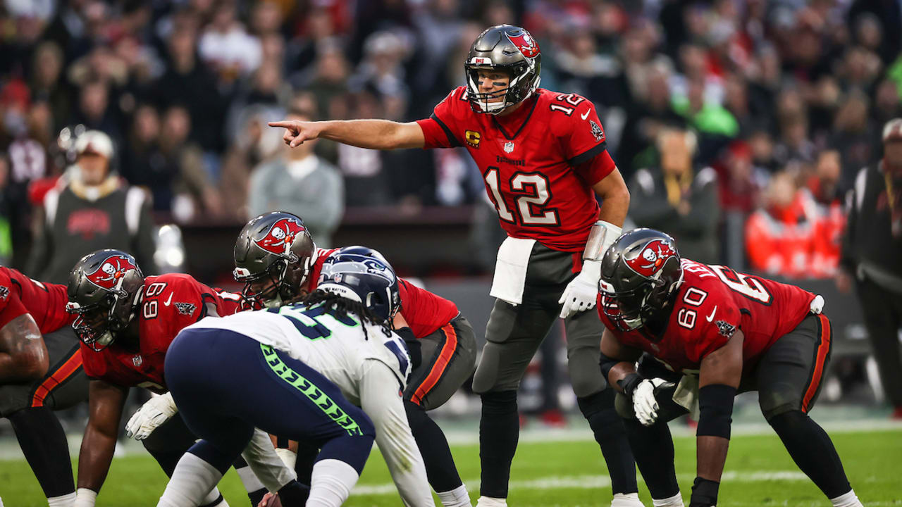 QB Tom Brady Highlights vs. Seattle Seahawks in Munich, Germany Week