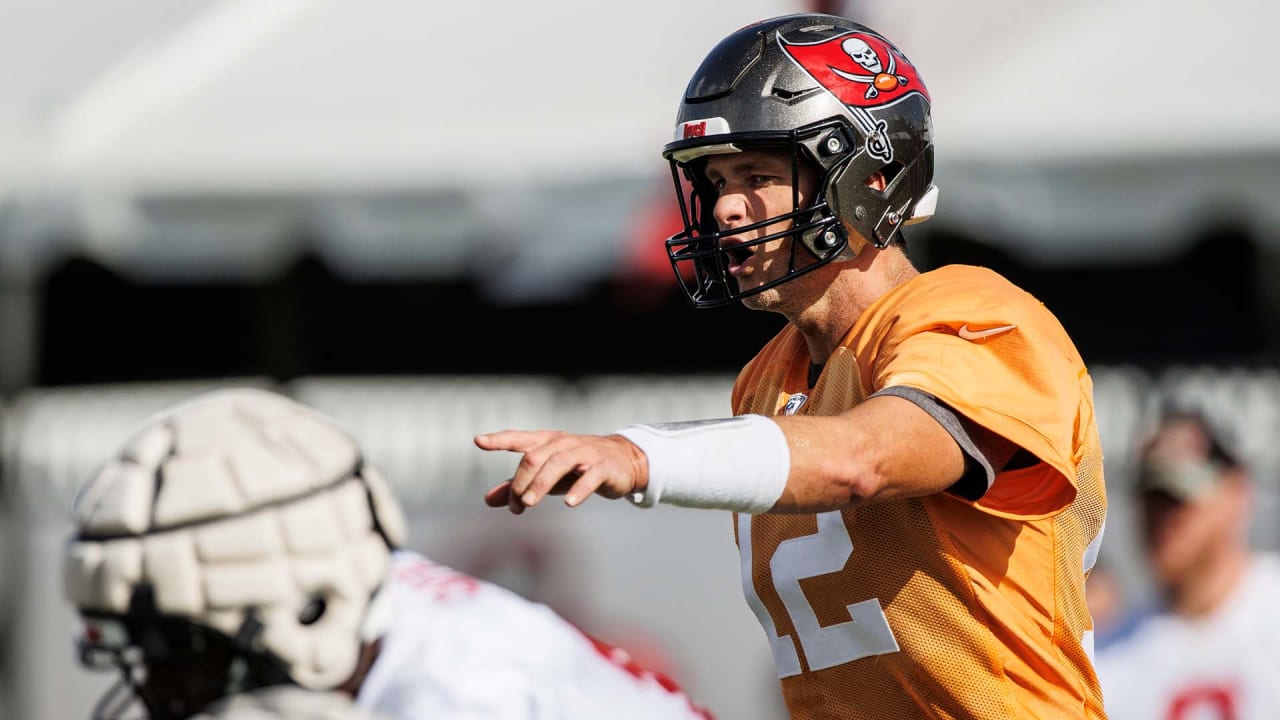 Julio Jones a main attraction on Day 2 of Bucs training camp