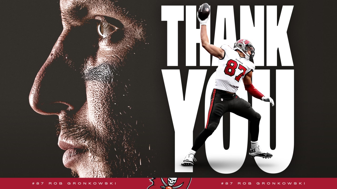 Tampa Bay Buccaneers Tight End Rob Gronkowski Announces Retires, 11 NFL  Seasons and 4 Super Bowls