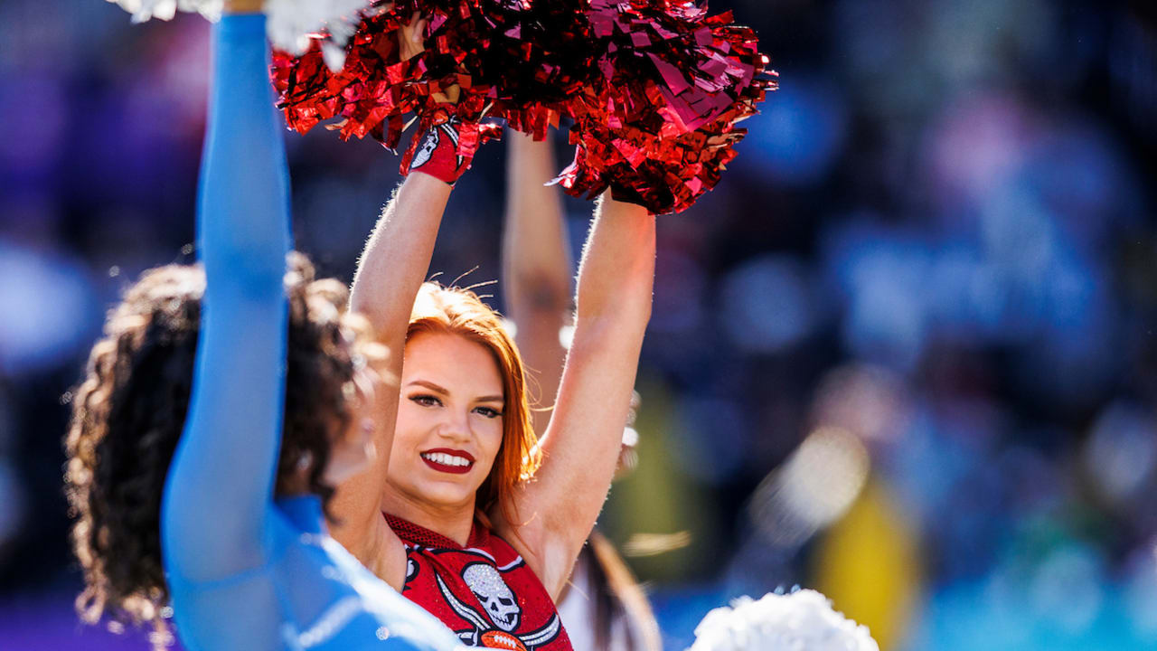 Tampa Bay cheerleader from Biloxi ready to cheer on Buccaneers in Super Bowl