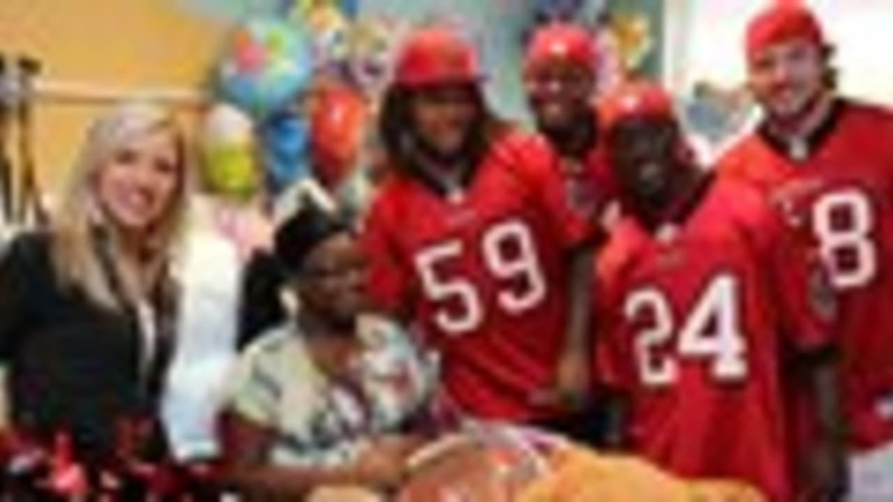 Rookies Spread Holiday Cheer